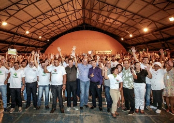 Caravana do Desenvolvimento qualifica quase mil pessoas em Feijó