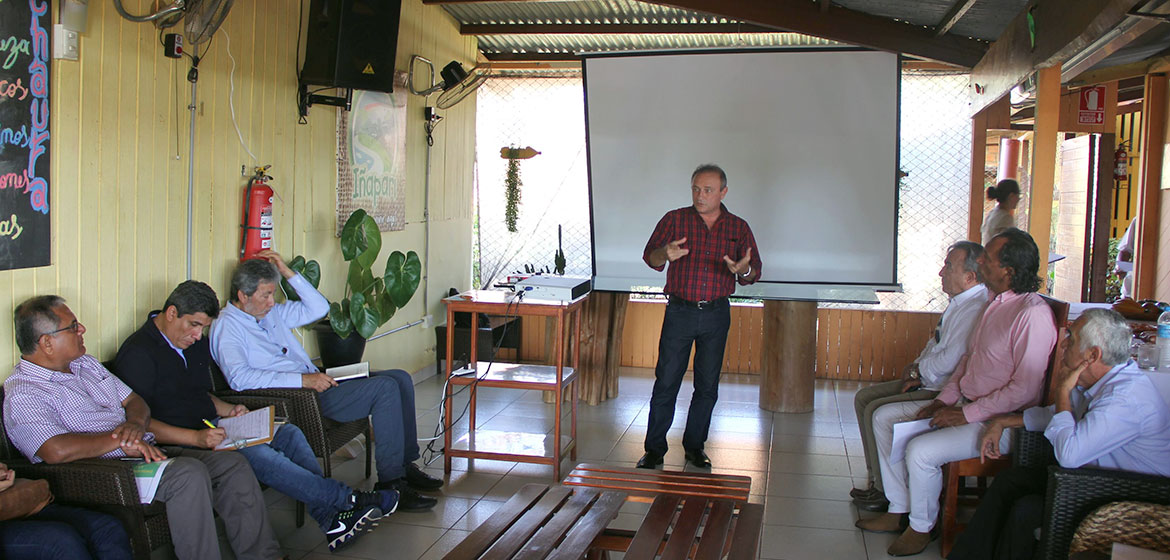 Diretor da FIEAC e presidente do Sinpal, empresário José Luiz Assis Felício analisou o encontro como extremamente produtivo e de grande valia para o avanço nas relações comerciais - Foto/Assessoria FIEAC