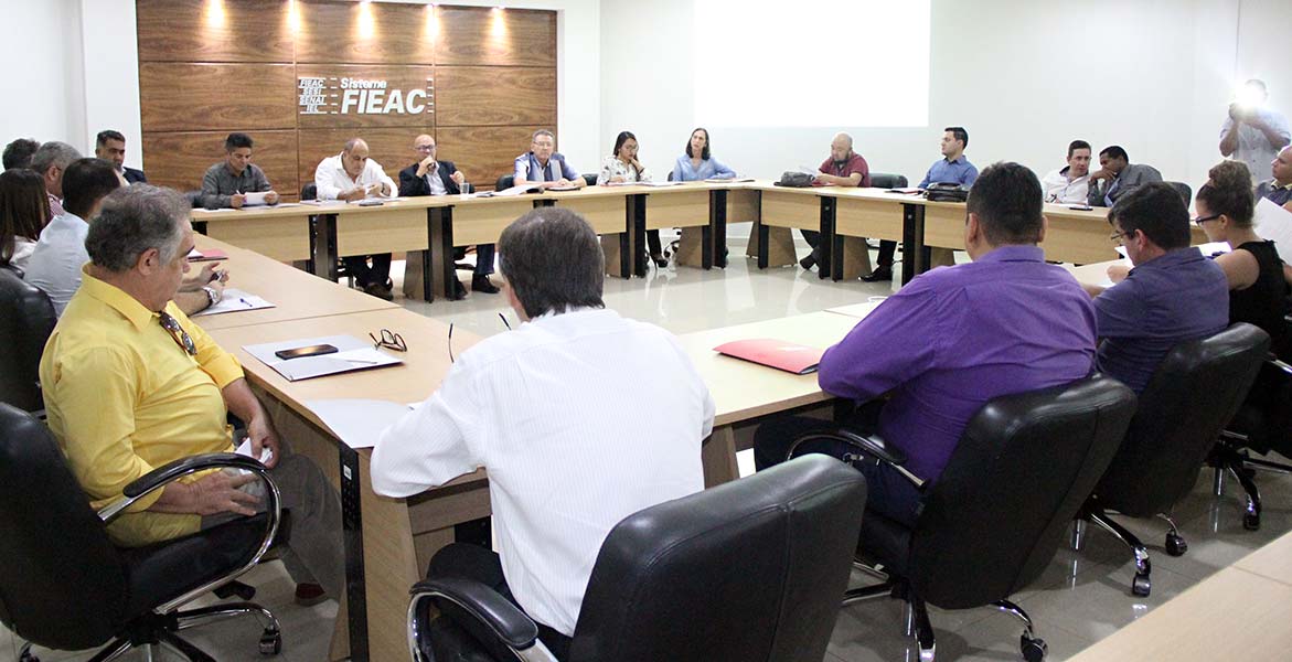 Comitê Gestor do Plano Acreano da Cultura Exportadora promove reunião na FIEAC