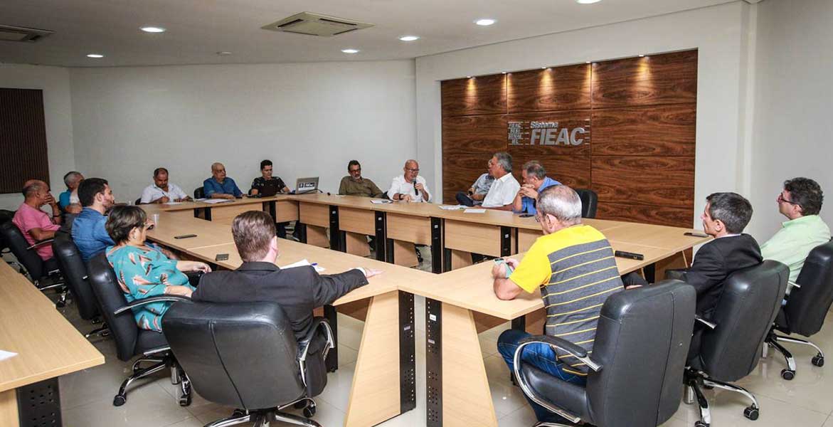 Em reunião na FIEAC, senador Sérgio Petecão debate alternativas para destravar o comércio exterior acreano