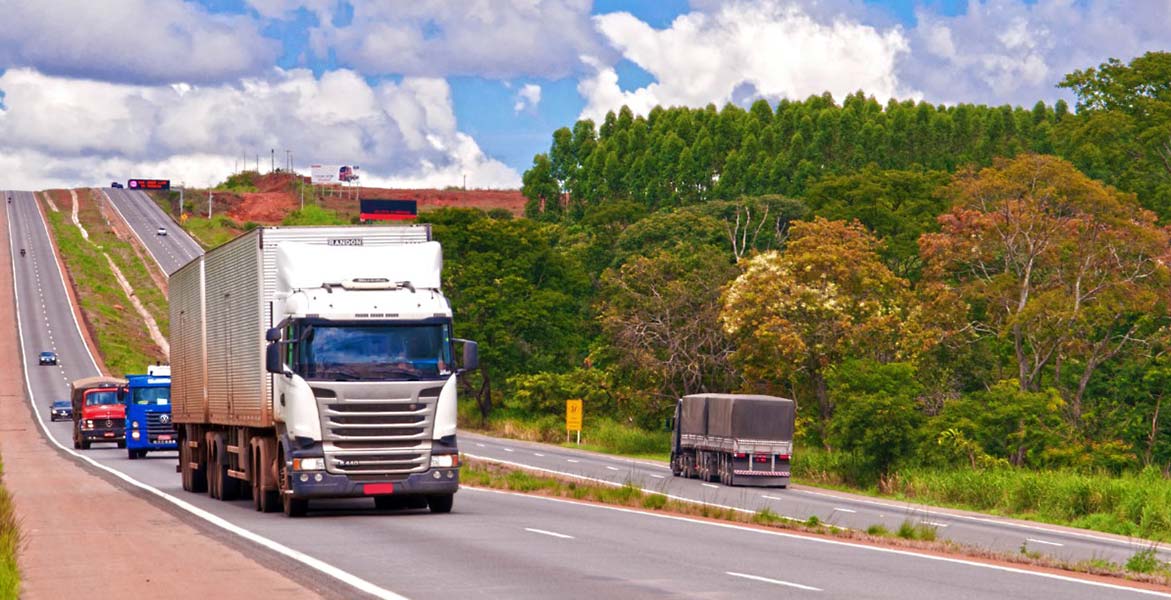 Para as empresas, em um cenário de tabelamento a utilização de caminhões próprios acabou significando redução de custos e de insegurança jurídica