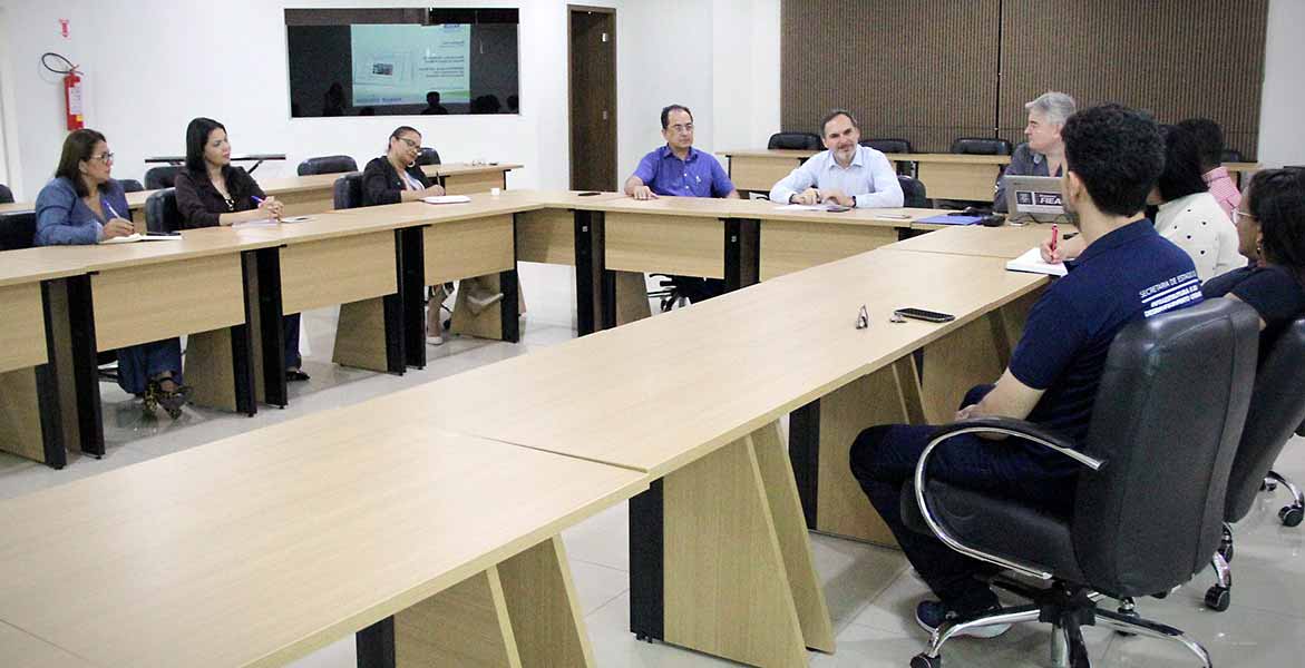 Sistema FIEAC apresenta modelo de gestão à Seinfra