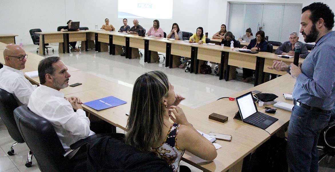 Sistema FIEAC realiza diagnóstico do modelo de gestão por competência