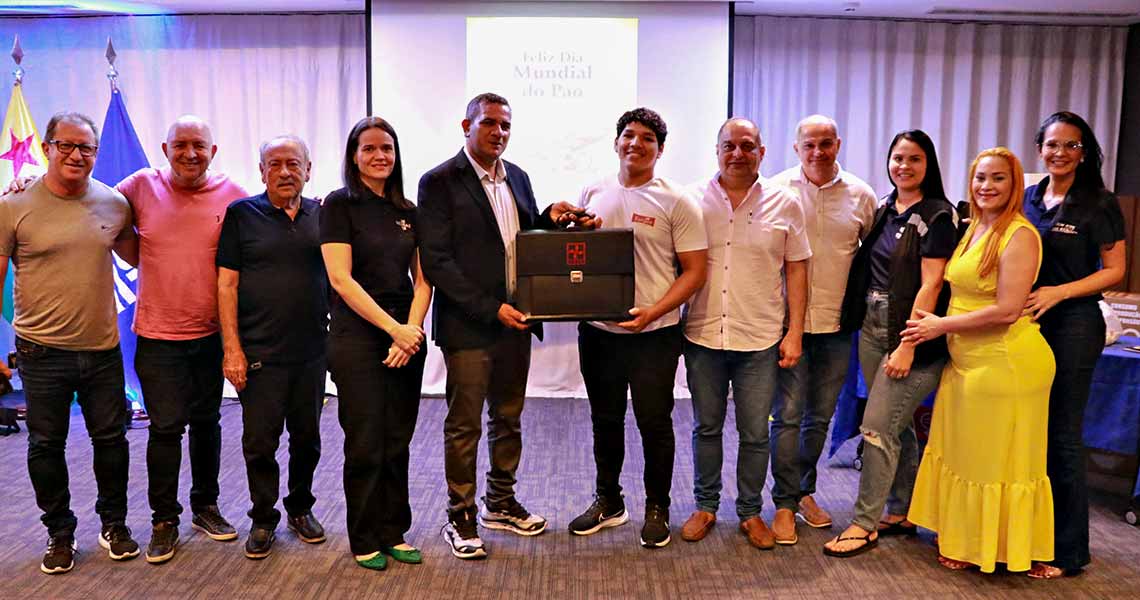 Dia Mundial do Pão é celebrado com palestra, brindes e degustação em Rio Branco