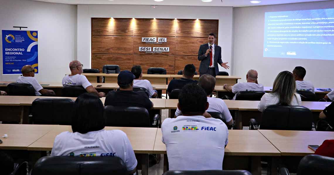 FIEAC sedia Encontro Regional sobre Negociação Coletiva