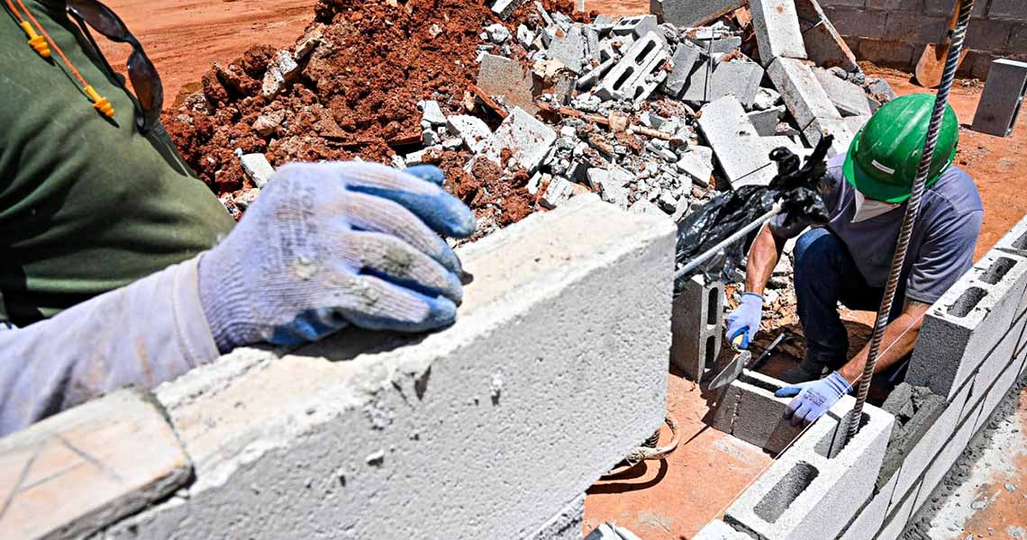 Pesquisa do Fórum Empresarial do Acre avalia perfil dos trabalhadores da construção civil