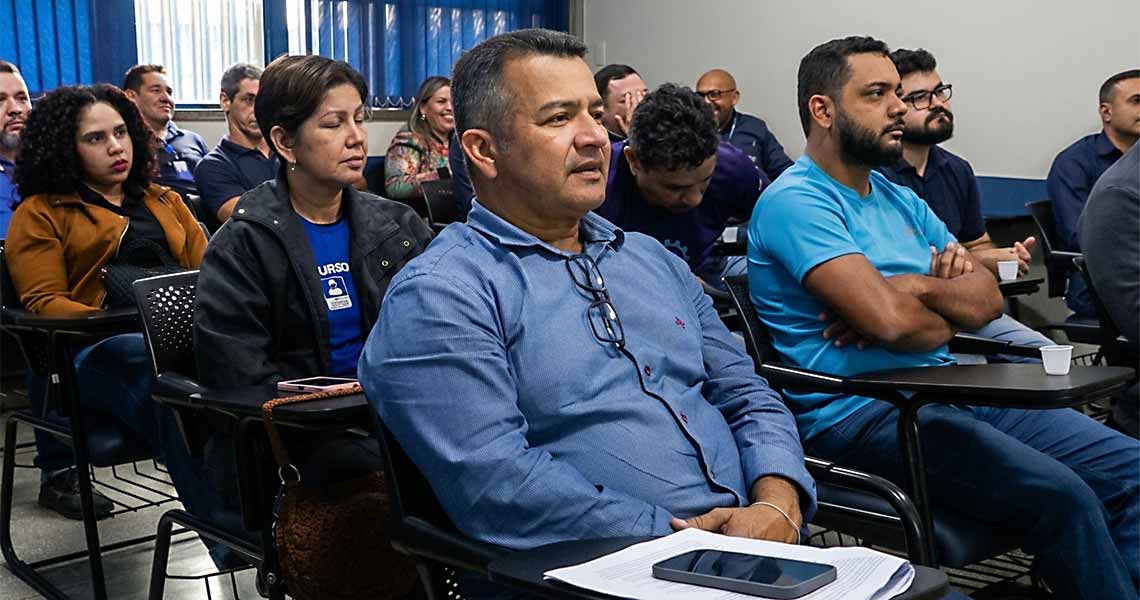 FIEAC realiza capacitação em direção defensiva com foco na segurança e prevenção de acidentes